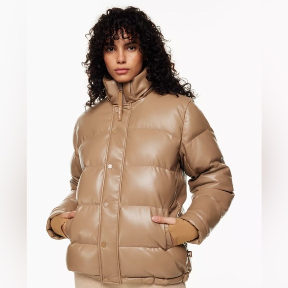 Aritzia super puff jacket is caramel. - Picture 8 of 8
